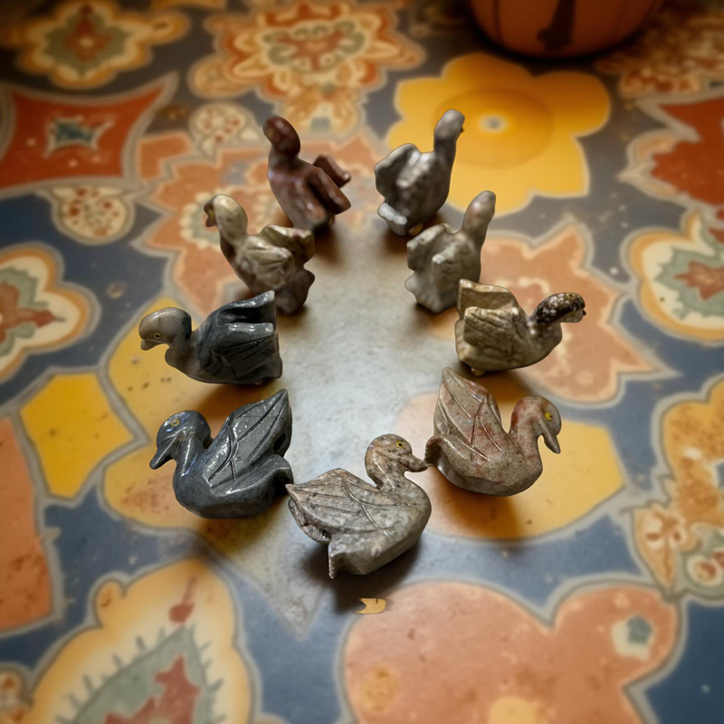 Swan Dolomite carving FB2142 🦢