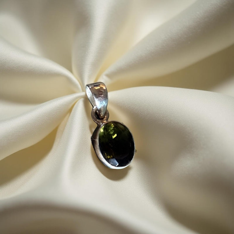 Moldavite Sterling Silver Pendant, Gift Boxed FB2880 💚