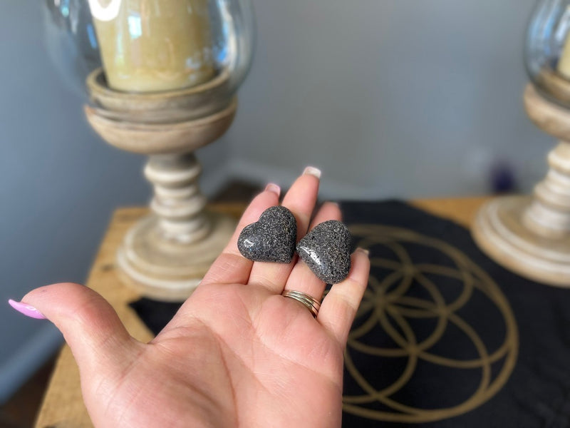 Lava Stone Small Heart, grounding, stability FB3037