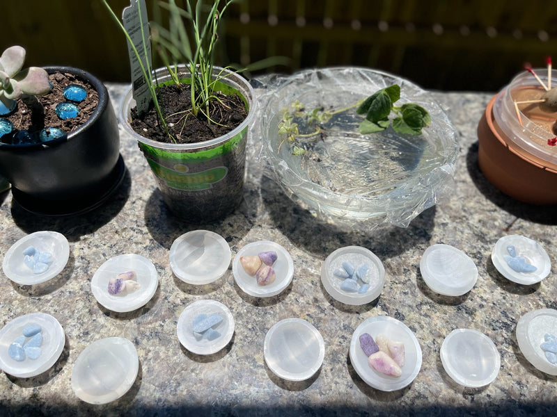 Selenite Etched Round Charging Plates / Bases for crystal grids and display FB1488