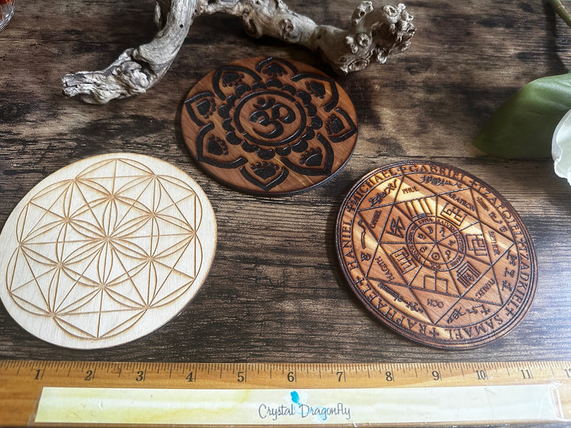Wood Round Crystal Grid Bases, Assorted Patterns FB1246