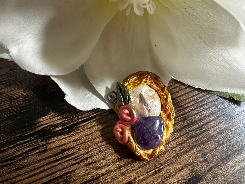 Golden Goddess Amulet with Rose Quartz or Amethyst FB1952