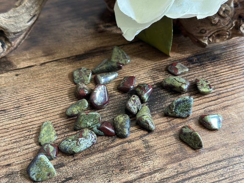 Tumbled Dragon Blood Jasper, AA Quality from Australia FB1051