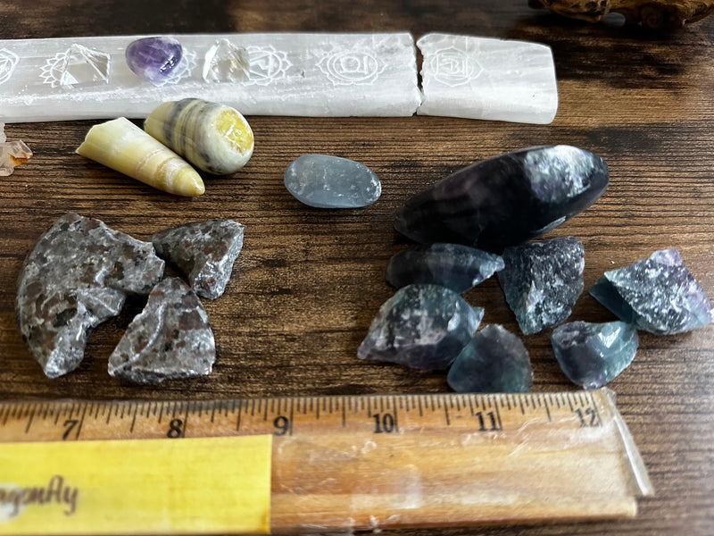 Assorted Gemstones, damaged assortment FB3362