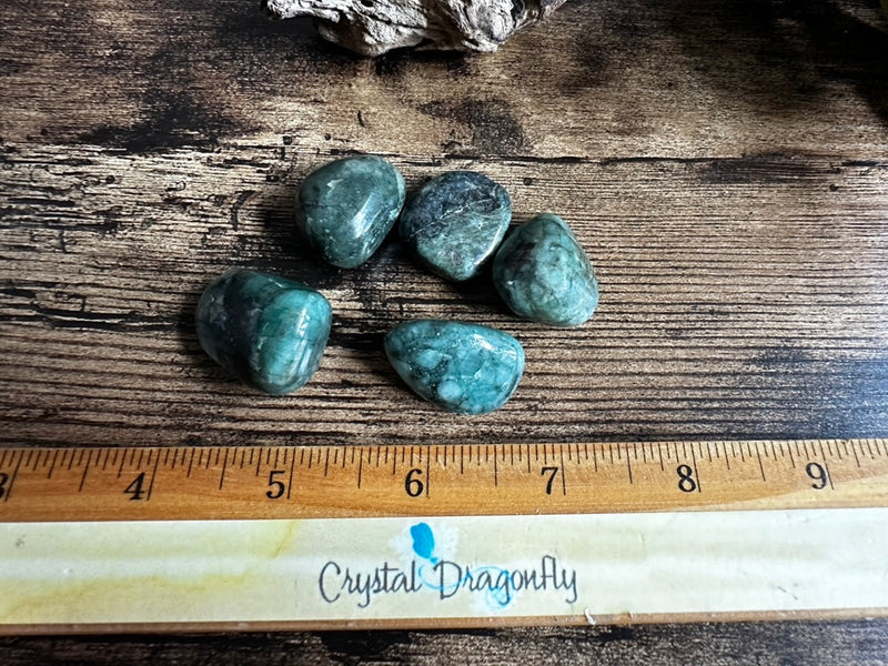 Tumbled Emerald for Heart Chakra, relationships and clarity FB1224
