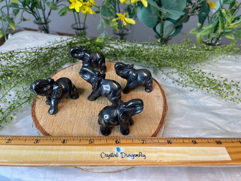 Elephant Totem/Spirit Animal Carving, Assorted Gemstones FB1064 🐘🐘