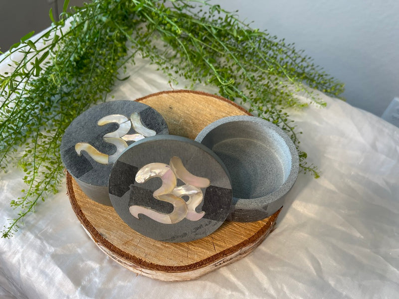 Om Mother of Pearl and Palewa Stone Treasure Box FB3416