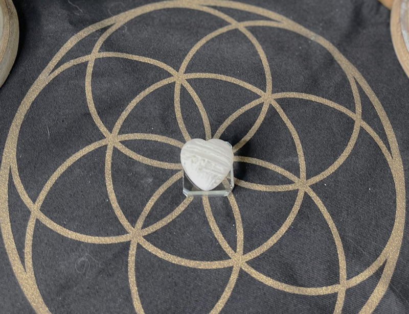 Scolecite Pocket Heart for calm, sleep and communication FB1185