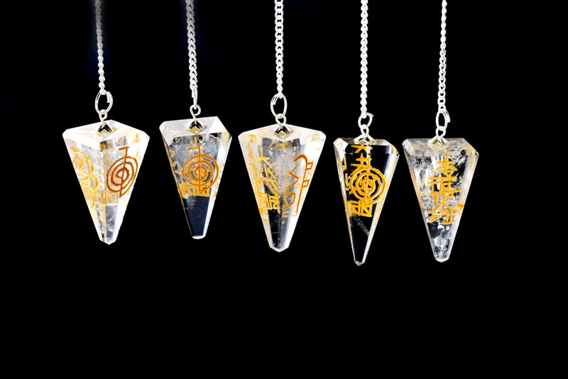 Clear Quartz with Reiki Symbols Pendulums FB2870 ✨