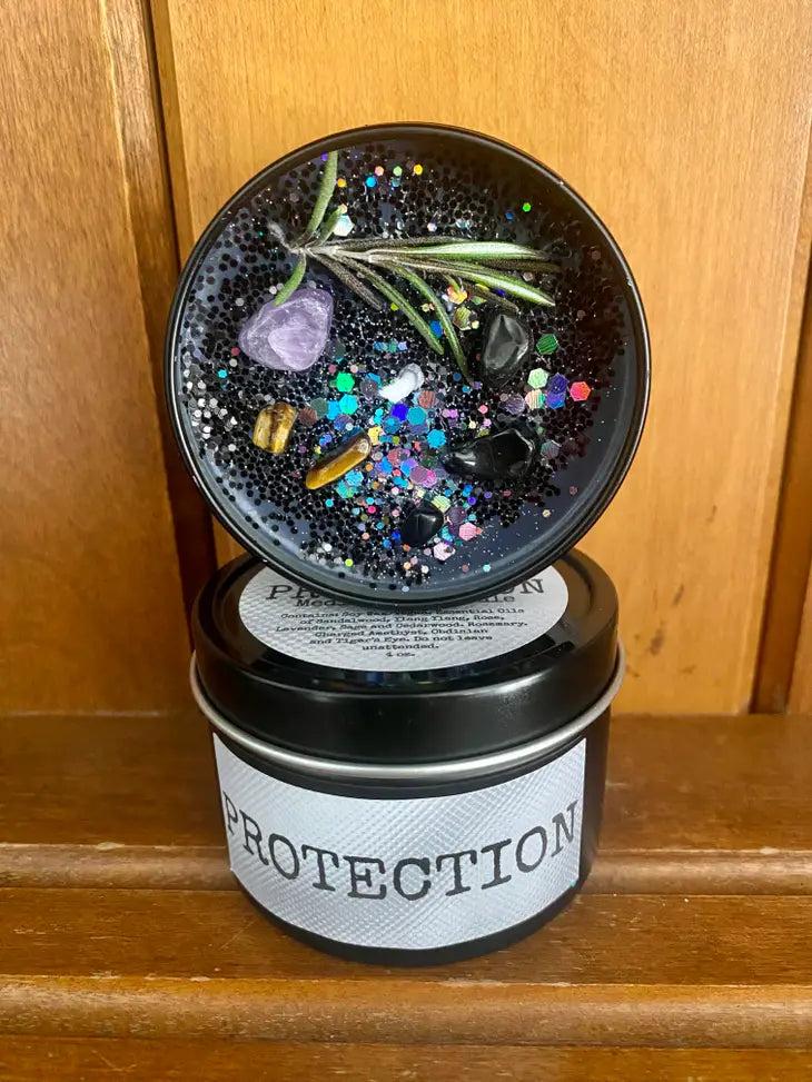 Protection Candle with crystals & Essential Oils, in Tin FB3307