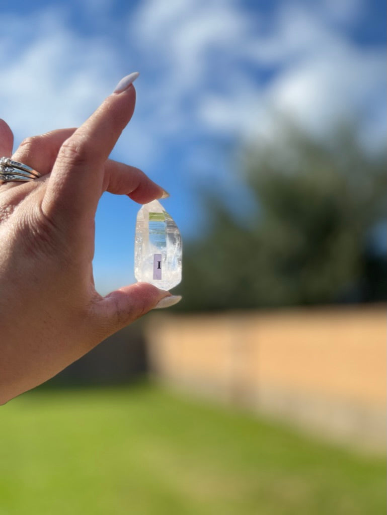 Clear Quartz 💛 High Grade 💛 Natural Points for amplifying energy FB2551 A