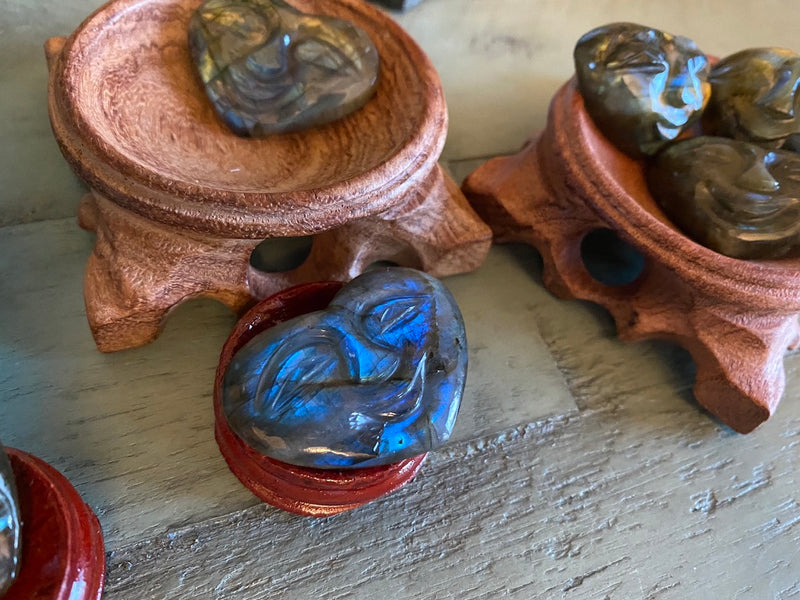 Labradorite Heart with Smiling Face, flash FB2965