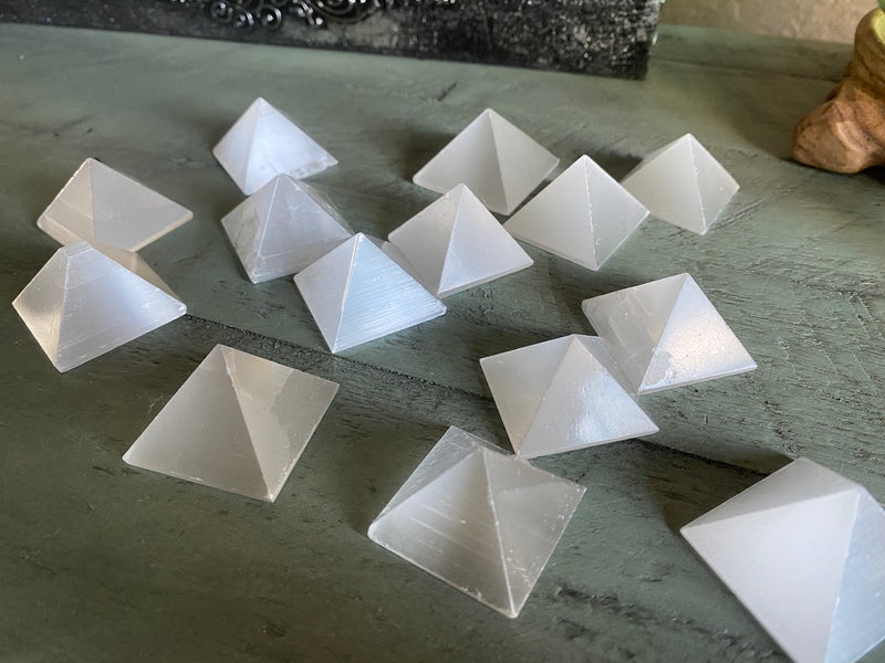 Selenite Pyramids, cleansing and clearing FB3140