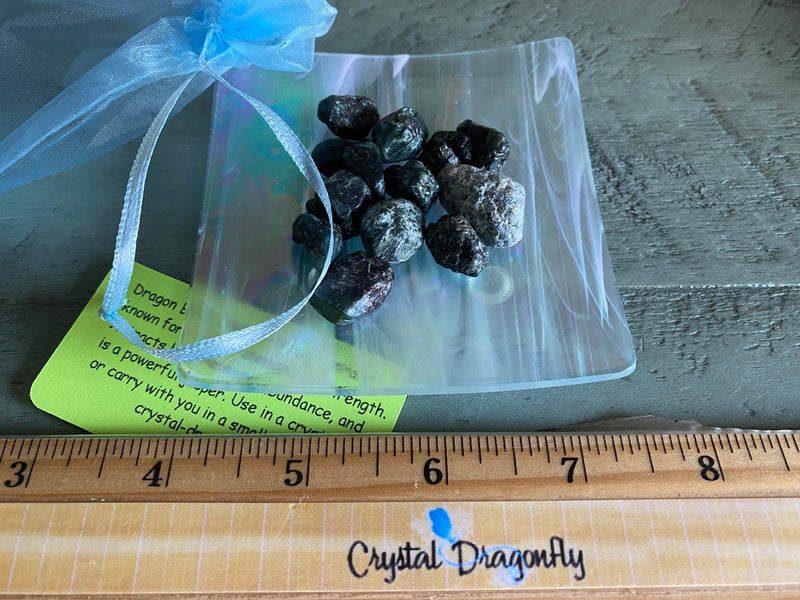 Tumbled Green Dragon Blood Jasper Chips Grab Bag FB3050