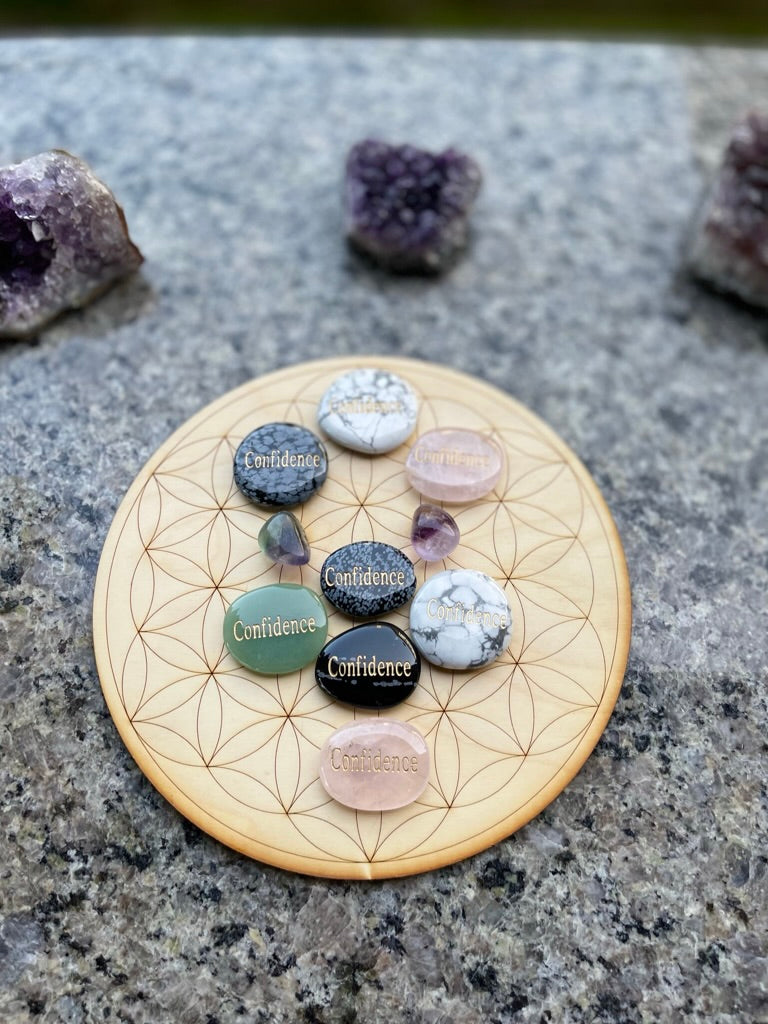 CONFIDENCE Wordstone Totem / Spirit Stone Engraved on Assorted Gemstones