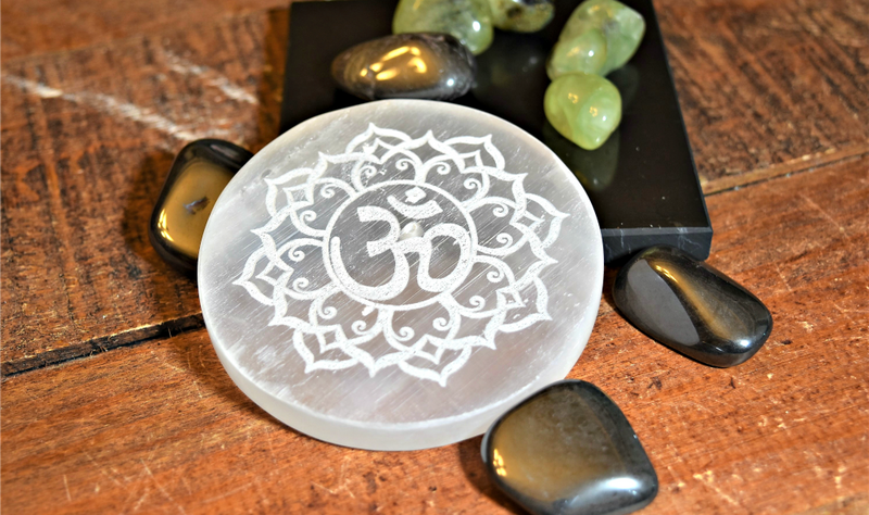 Selenite Etched Round Charging Plates / Bases for crystal grids and display; FB1488