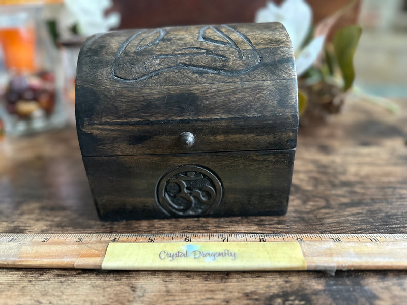 Yoga Man / Om Carved Wood Dome Lid Box FB1663