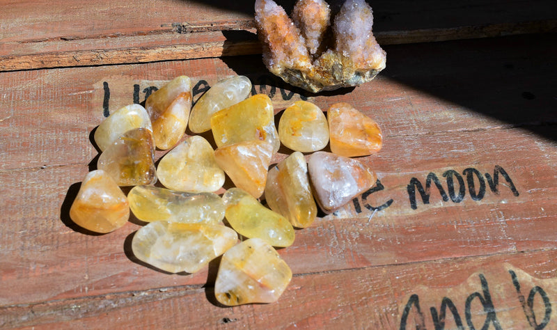 Tumbled Yellow Hematoid (Golden Healer) Quartz; FB1409