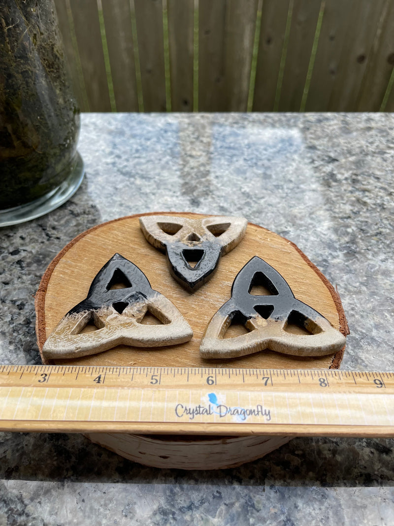 Triquetra Celtic Knot Stone Carving, Base / Altar Plate FB2827