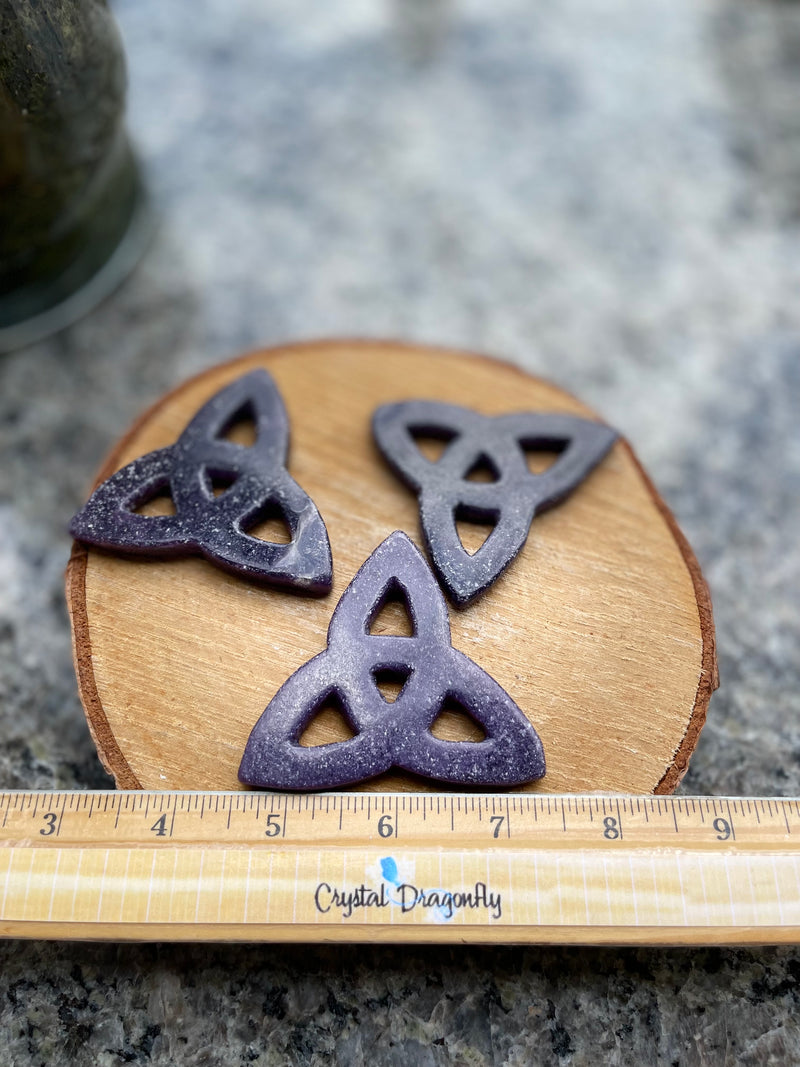 Triquetra Celtic Knot Stone Carving, Base / Altar Plate FB2827