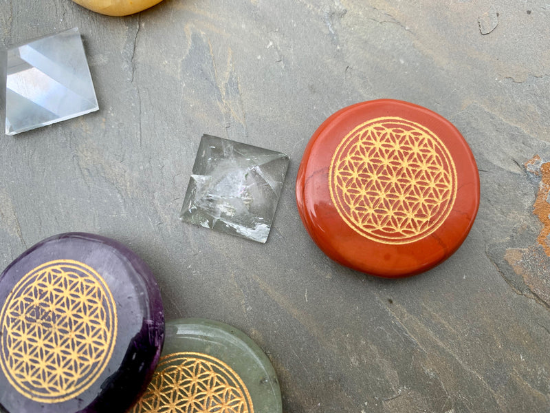 Flower of Life etched Spirit Stones with Mini Clear Quartz Pyramid;FB2099