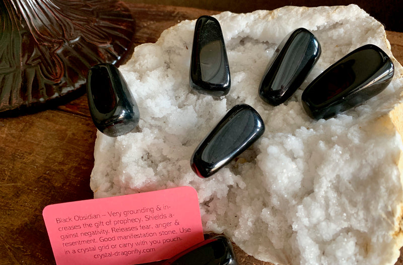 Tumbled Black Obsidian, Cube-like shapes, grounding, shielding, manifestation; FB2211