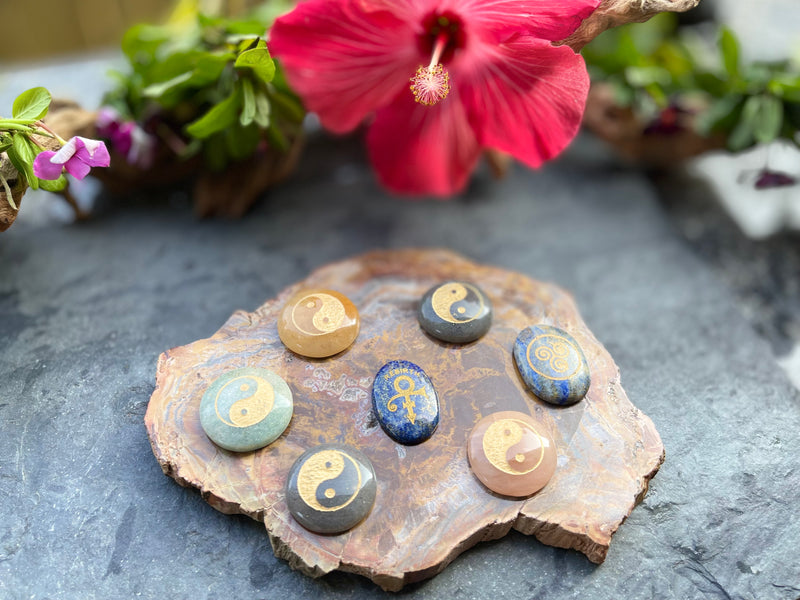 Etched Oval or Round Pocket Stones, FB2641