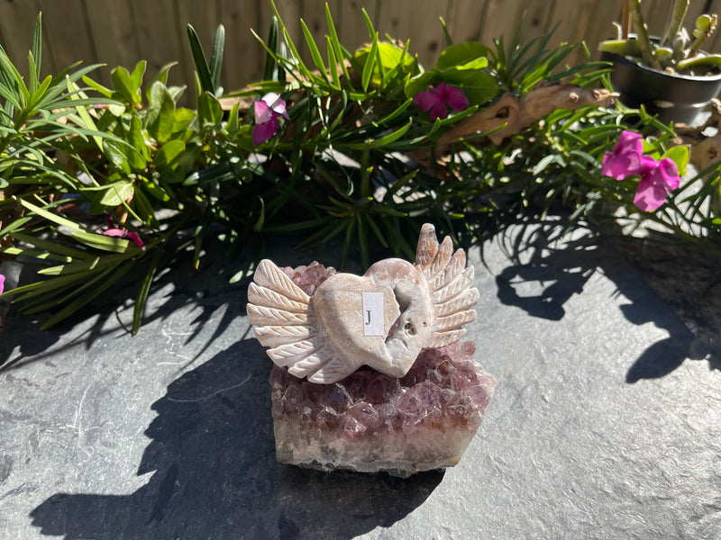 Agate Angel Wings with Carved Heart FB2269