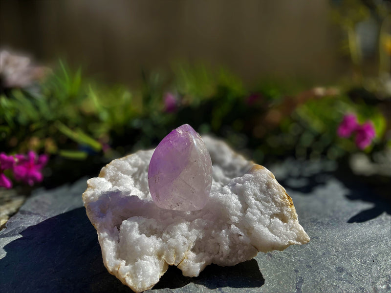 Amethyst Small Flame for Serenity, Calm & Peaceful Energies FB2080
