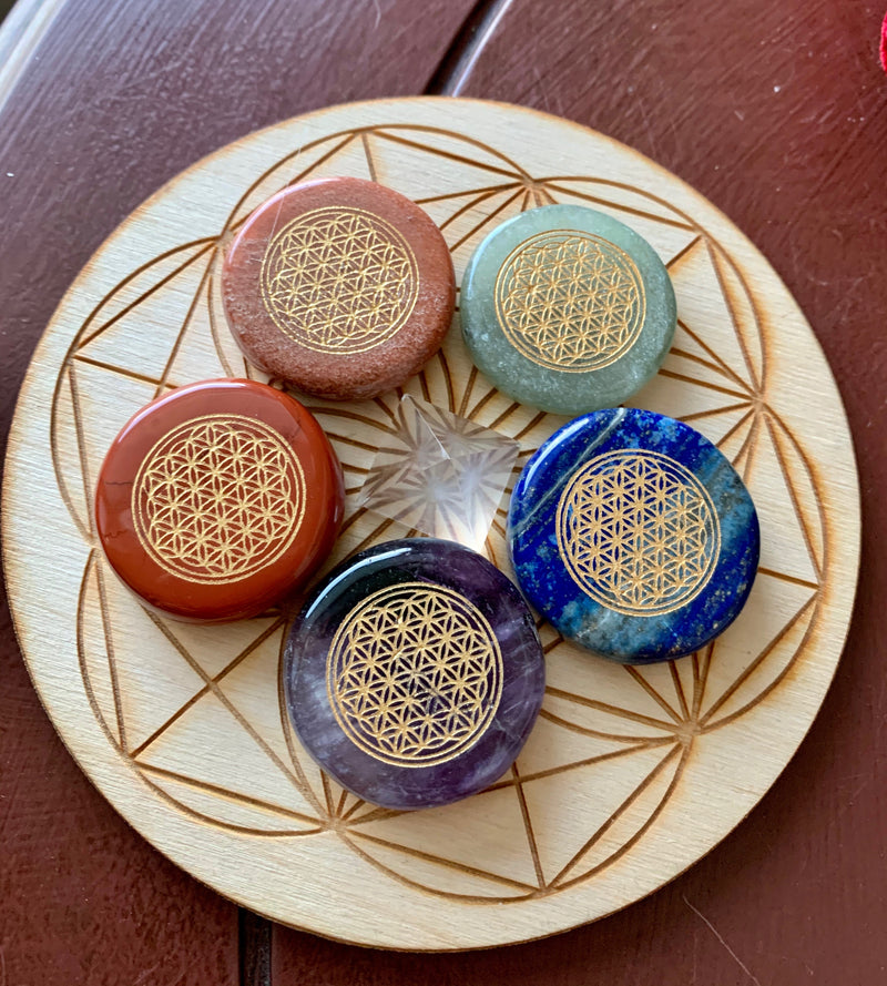 Flower of Life etched Spirit Stones with Mini Clear Quartz Pyramid;FB2099