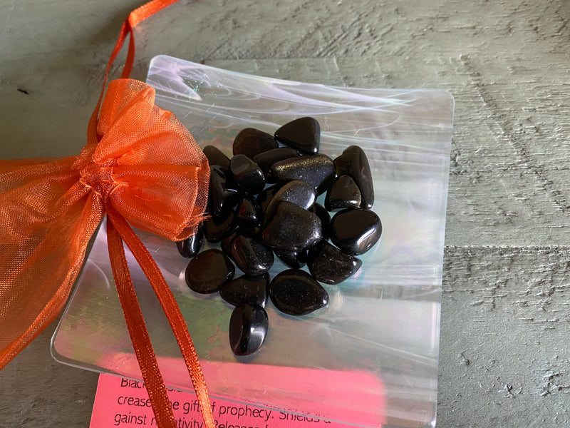 Tumbled Premium Black Sheen Obsidian Chips Grab Bag FB3049