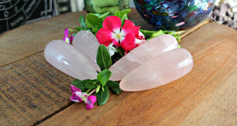 Rose Quartz Wand, Smooth rounded shape for calm, nurturing, love and the Heart Chakra FB1097