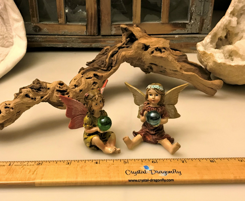Fairy Garden / Miniature Accessories - Sitting Fairy with Gazing Ball - FB1768