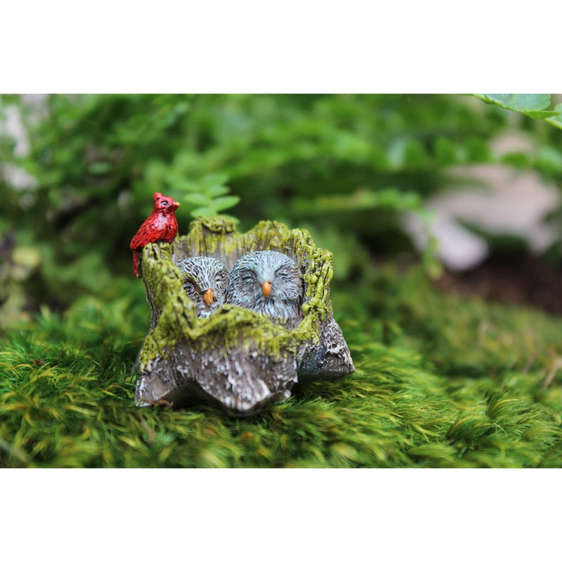 Fairy Garden / Miniature Accessories - Owl Pair in Tree Stump - FB1698