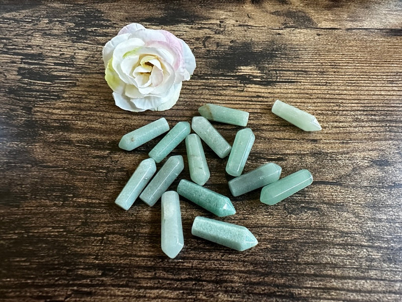 Green Aventurine Single Terminated Mini Points for Crystal, Reiki and Energy Healing FB2453