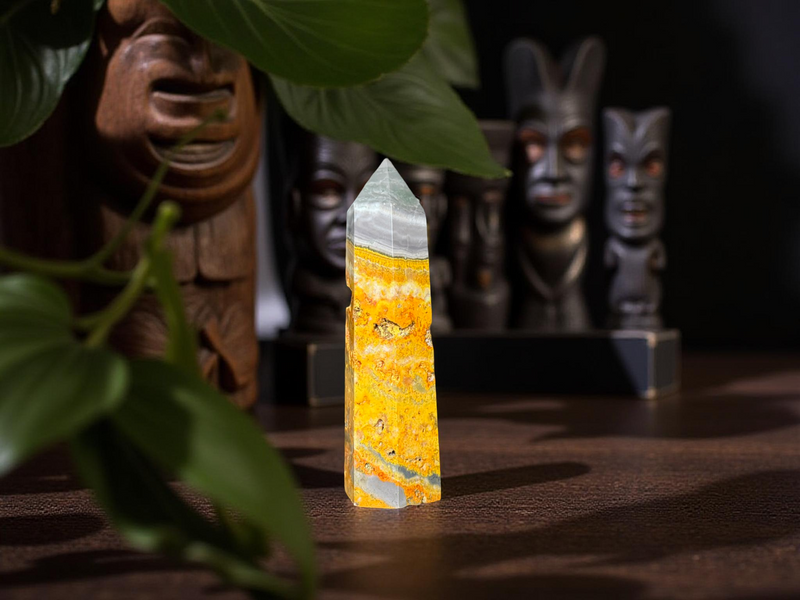 Bumblebee Jasper Standing Point (Tower) - Joyful and Energizing FB3157 💛