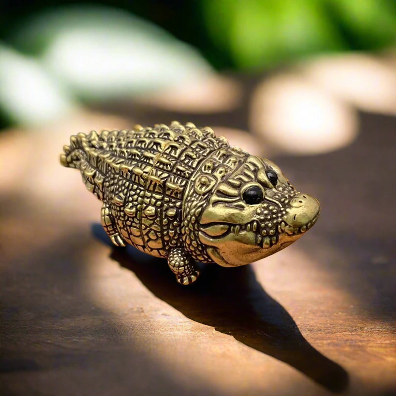 Brass Chunky Crocodile Mini Totem / Spirit Animal Figurine FB9001 🍃