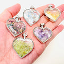 Faceted Heart Pendant filled with Assorted Gemstones with Drawstring Pouch FB2990 🌸