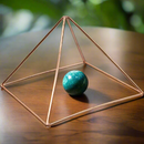 Copper Pyramid for Crystal Grids, Crystal Clearing FB1093 🔮