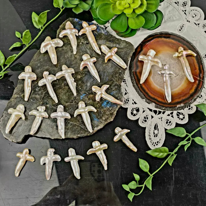 Freshwater Pearls, Natural Cross Shape FB3298 🪭