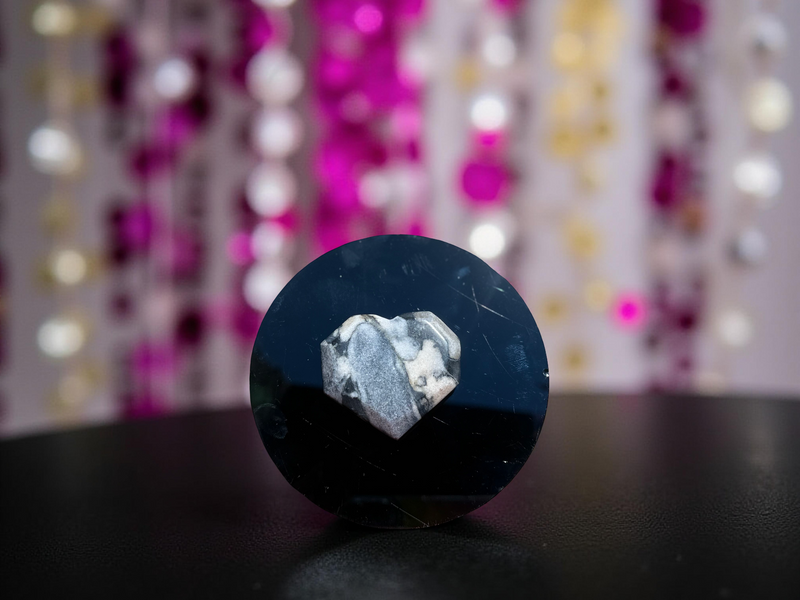 Crysanthemum Stone Unique Heart FB2932 🦜