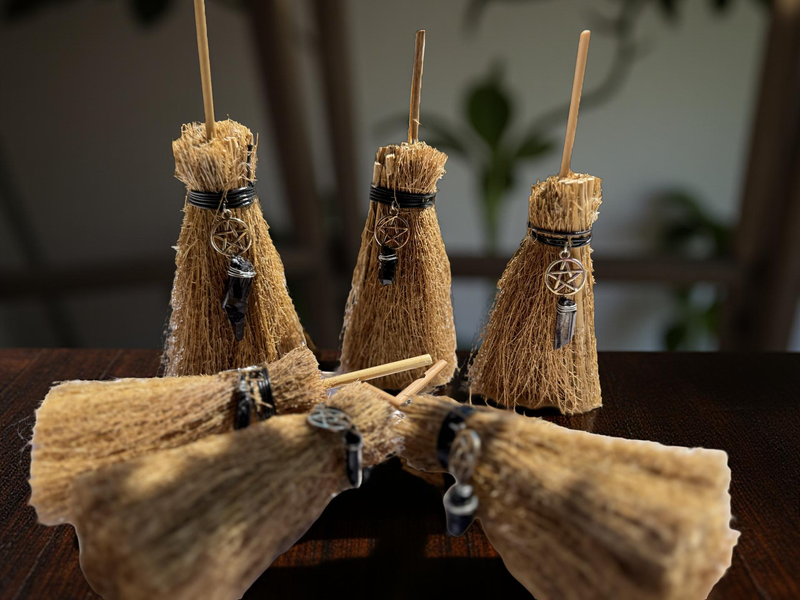 Raffia Witch Broom with charm and Black Tourmaline or Black Obsidian Point FB2764
