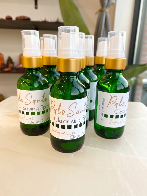 Palo Santo with Clear Quartz Chips Cleansing Spray FB2320