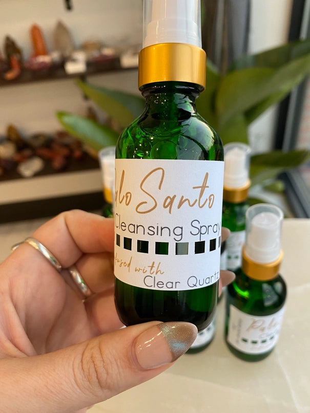 Palo Santo with Clear Quartz Chips Cleansing Spray FB2320