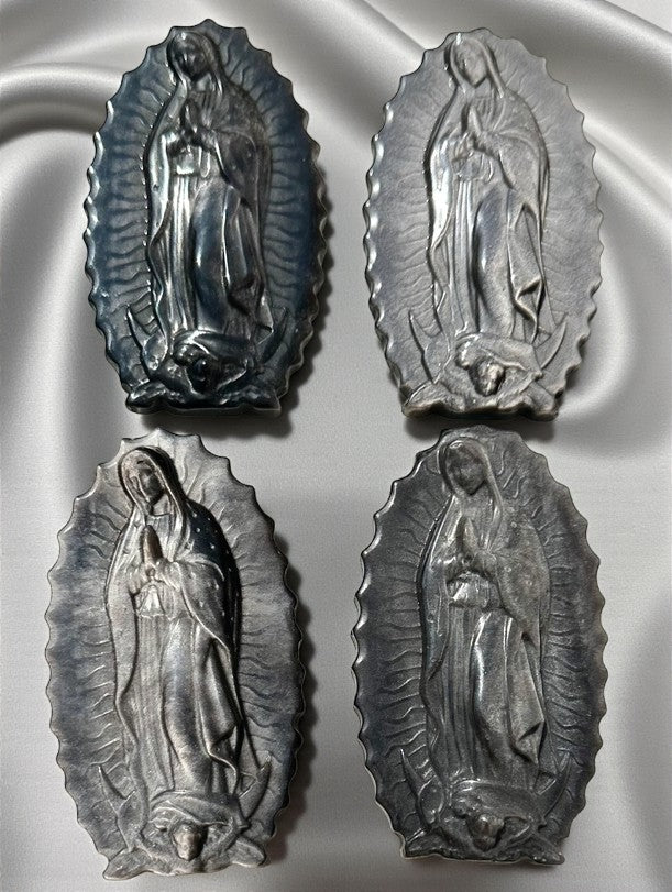 Silver Sheen Obsidian Mary Carving / Figurine FB2209 🔔