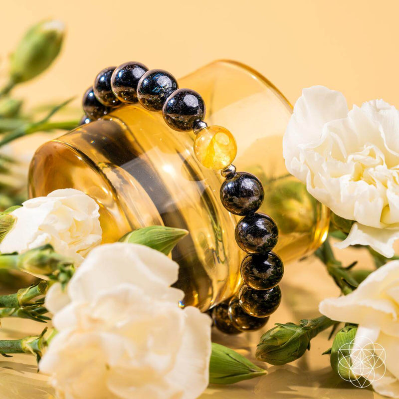 The Arfvedsonite Deep Healing Bracelet 🐈‍⬛💠🐈‍⬛ CI