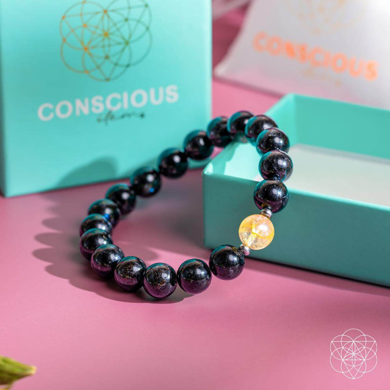 The Arfvedsonite Deep Healing Bracelet 🐈‍⬛💠🐈‍⬛ CI