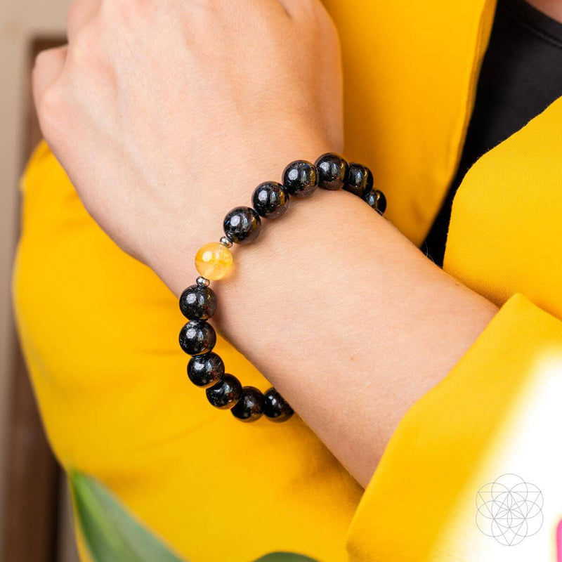 The Arfvedsonite Deep Healing Bracelet 🐈‍⬛💠🐈‍⬛ CI