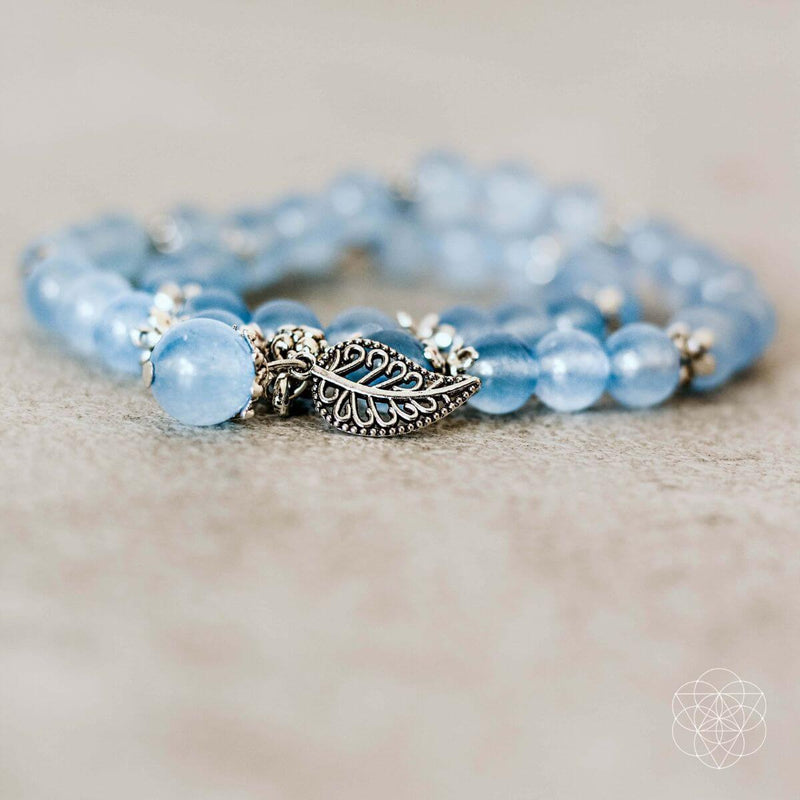 Chalcedony Elegant Calming Bracelet with Leaf Charm 7069638 💎