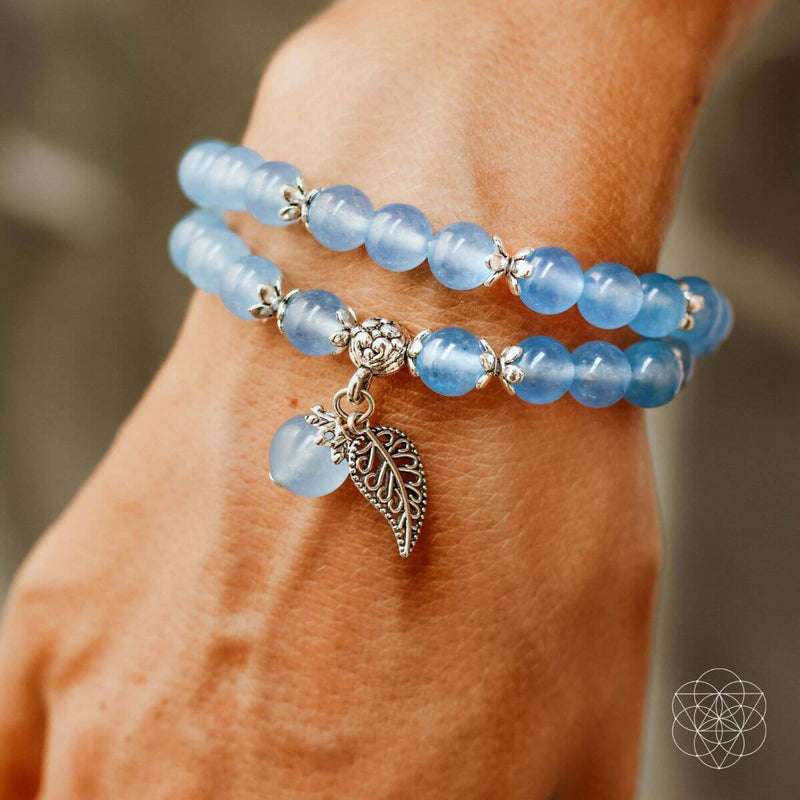 Chalcedony Elegant Calming Bracelet with Leaf Charm 7069638 💎